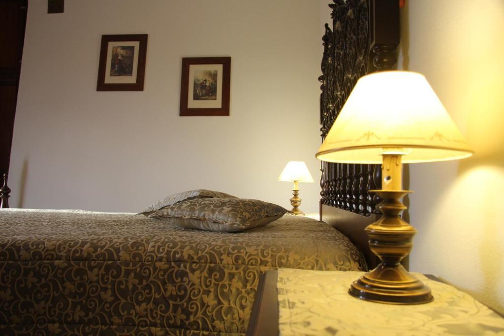 Casa Dona Antonia - Monsaraz Bed and Breakfast Δωμάτιο φωτογραφία